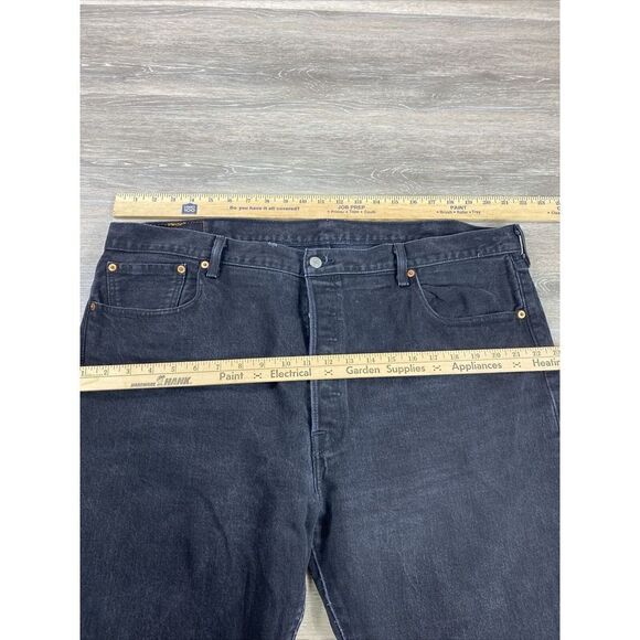Levis 501 Jeans Mens 42 Button‎ Fly Black Denim Straight Leg Adult Casual 42x34 - Picture 6 of 13